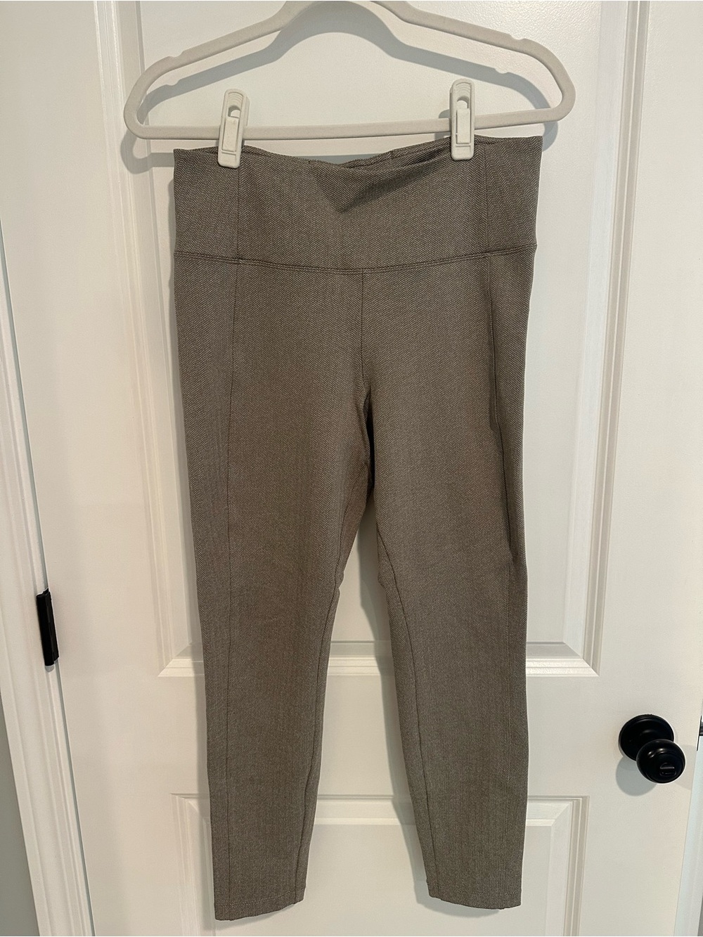 Athleta Taupe Herringbone High-Rise Leggings